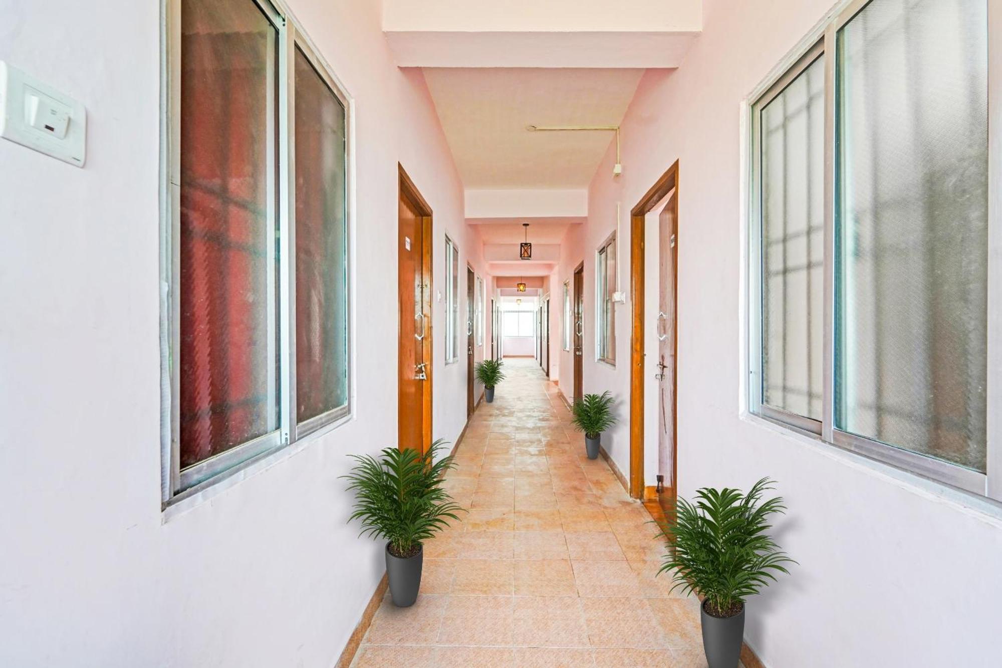 Hotel O Karapakkam, Chennai Extérieur photo
